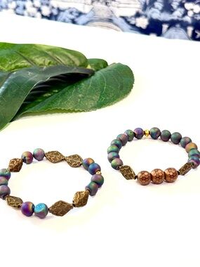 Gemelli Boho Iridescent Beaded Bracelet Set NWT
